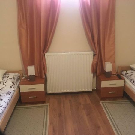 Apartman Sveti Rok 자그레브 외부 사진