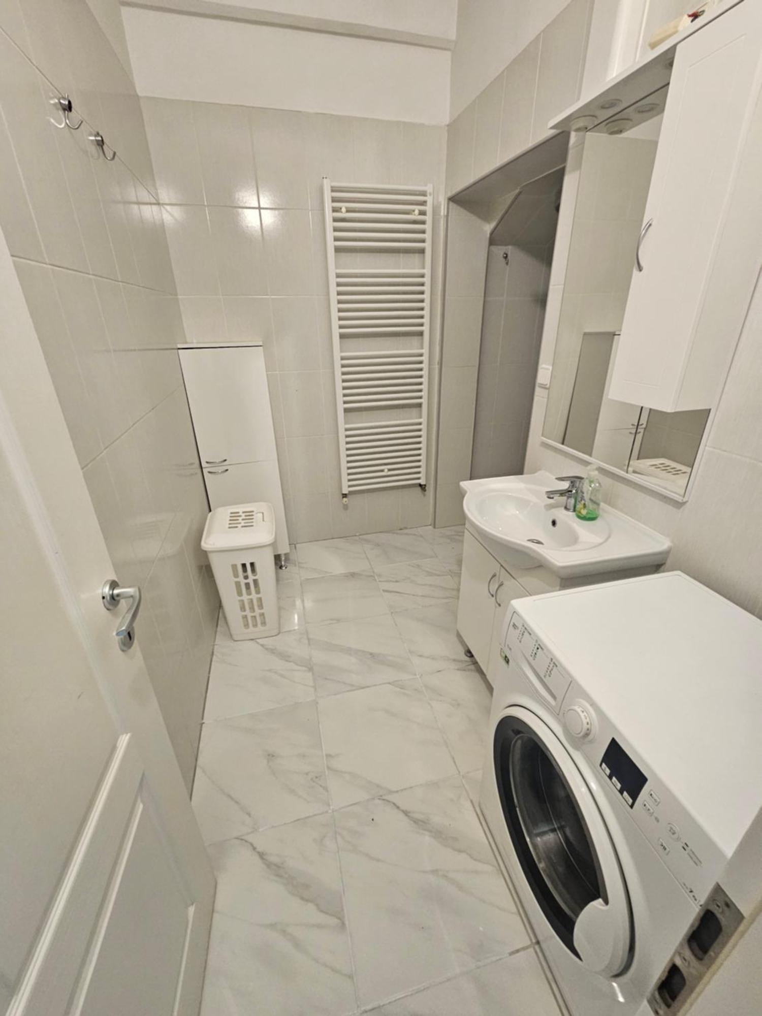 Apartman Sveti Rok 자그레브 외부 사진