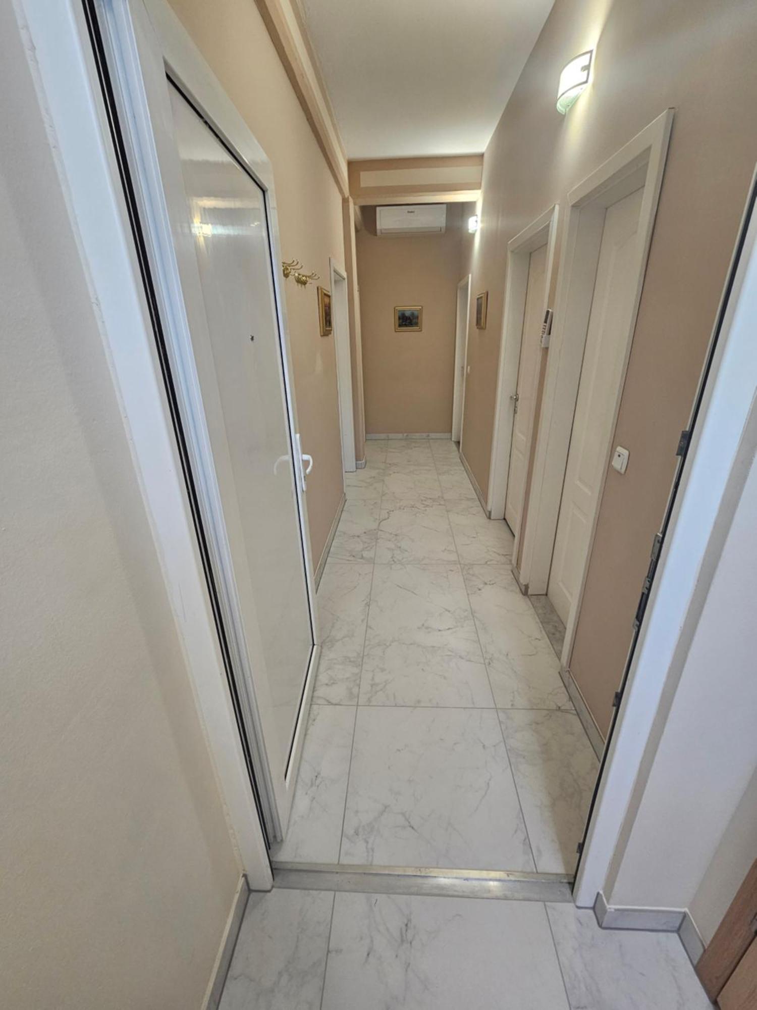 Apartman Sveti Rok 자그레브 외부 사진