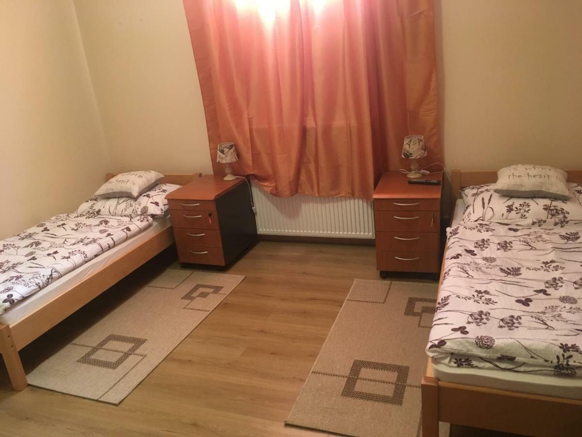 Apartman Sveti Rok 자그레브 외부 사진